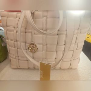 Brand New with Tags - Michael Kors Large Ivy Tote
